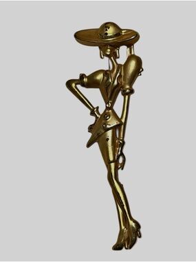 Vintage Stylized Lady Broich